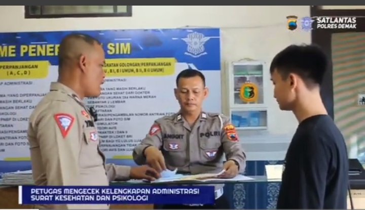 Cek Lengkap & Terbuka: Satpas Demak Pastikan Berkas Sesuai, Warga Tidak Tertipu